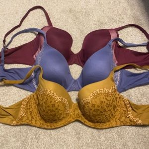 34DD Victoria’s Secret Lined Demi bras
